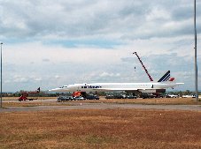 Das Zerlegen der Concorde nach der Landung am Flughafen Karlsruhe / Baden-Baden