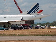 Das Zerlegen der Concorde nach der Landung am Flughafen Karlsruhe / Baden-Baden