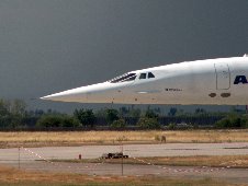 Das Zerlegen der Concorde nach der Landung am Flughafen Karlsruhe / Baden-Baden