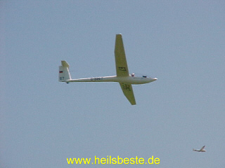 Flugplatzfest 2000: DG 101 Vorbeiflug